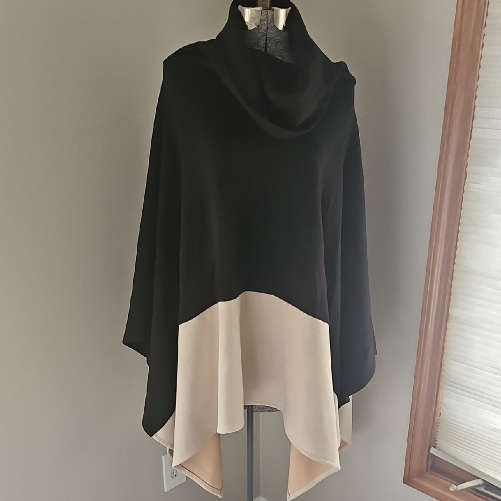 SCAPA Lauren Perre colorblock poncho